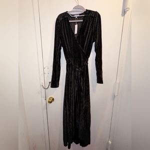 NWT Baltic Born Black Jada Ribbed Velvet Wrap
